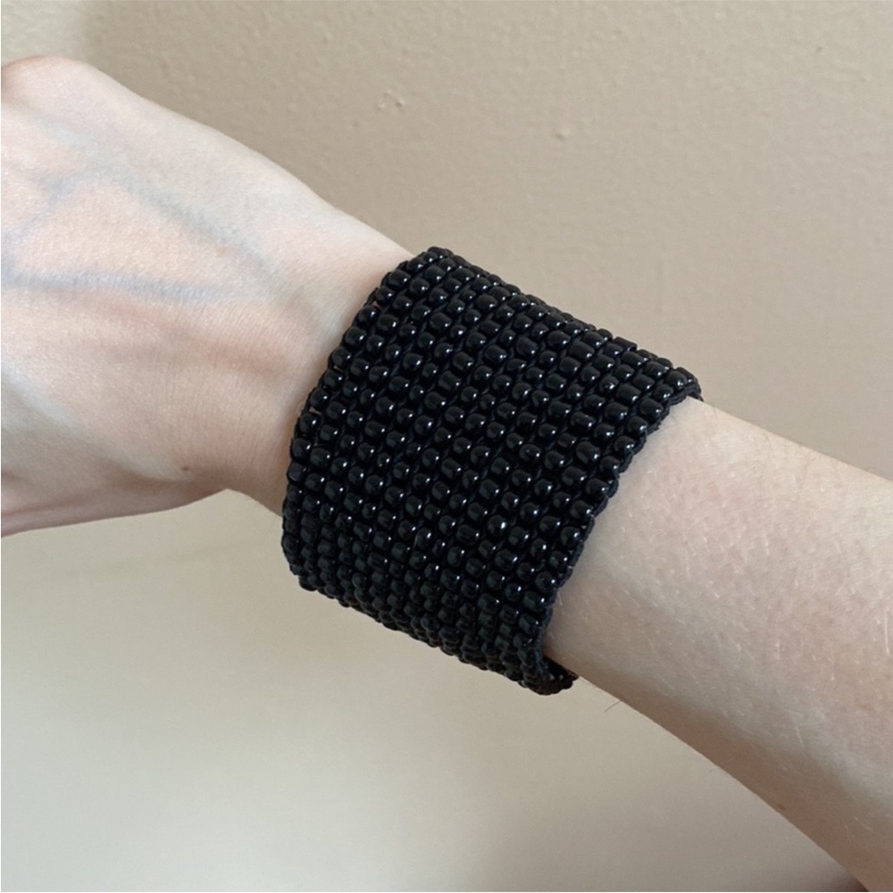 🖤 VTG Black Beaded Bead Wide Cuff Bracelet